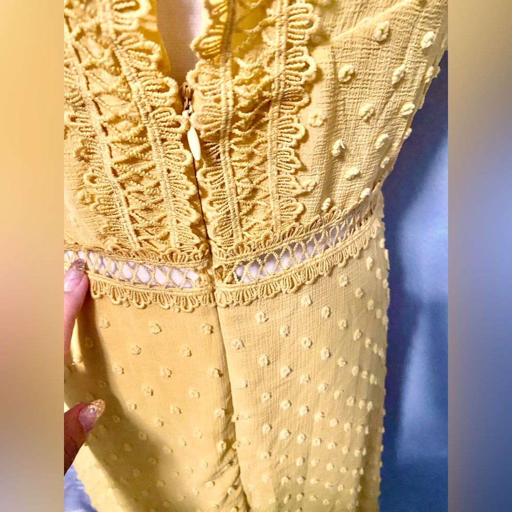 Alya Yellow dress size medium